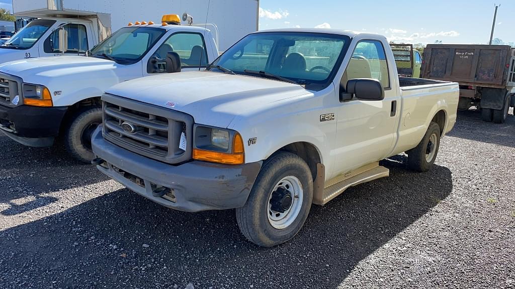 Image of Ford F-250 Primary image