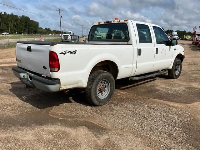 Image of Ford F-250 equipment image 4