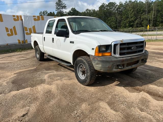 Image of Ford F-250 equipment image 2