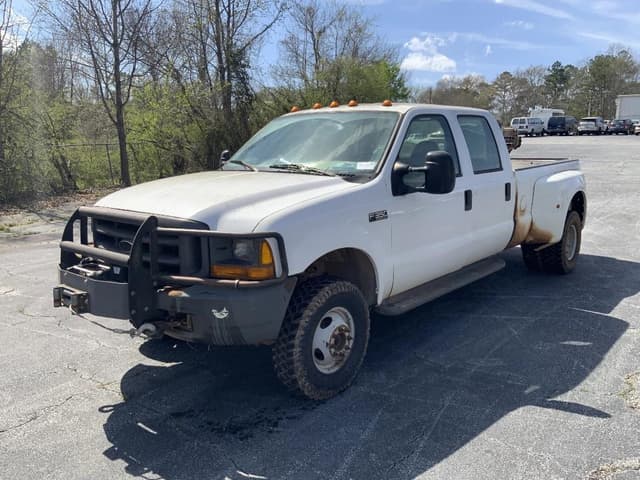 Image of Ford F-350 equipment image 1
