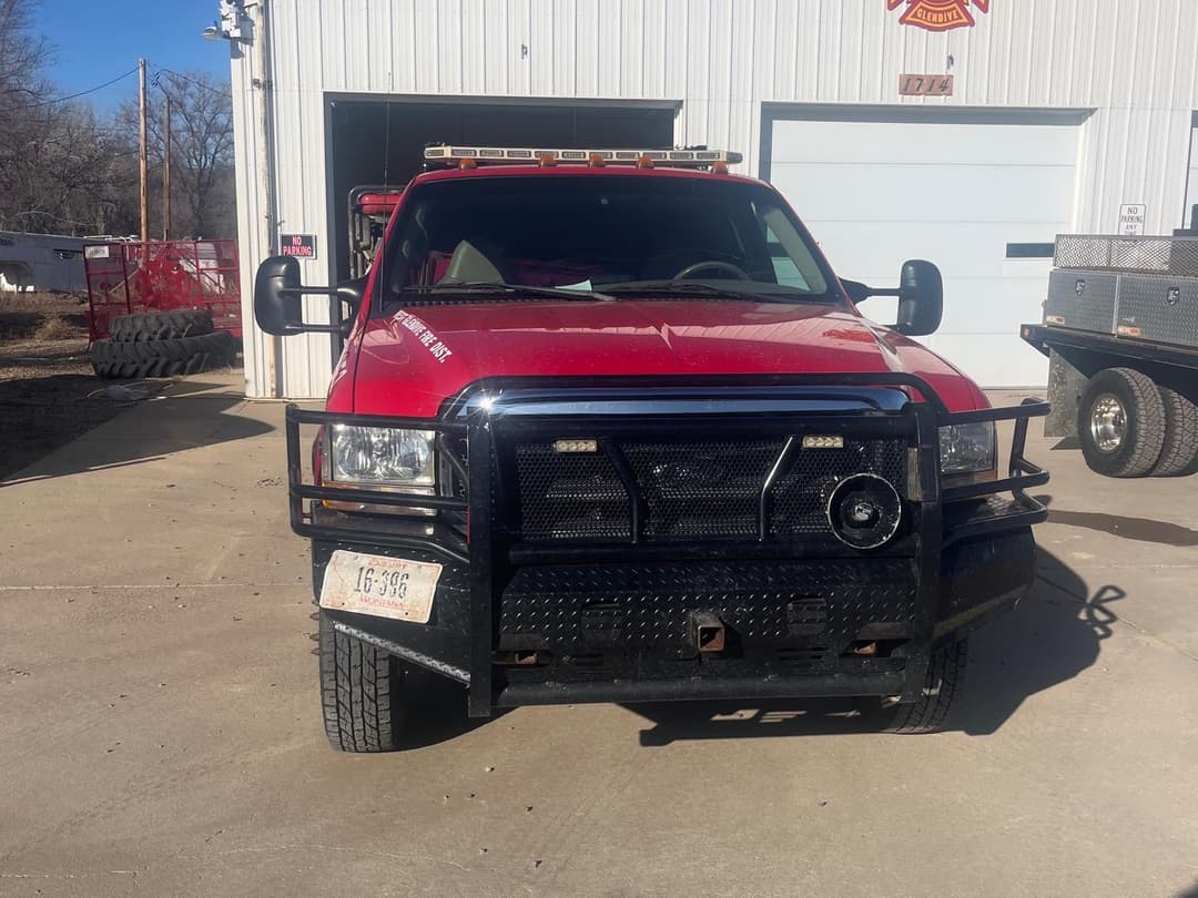 Image of Ford F-350 Primary image