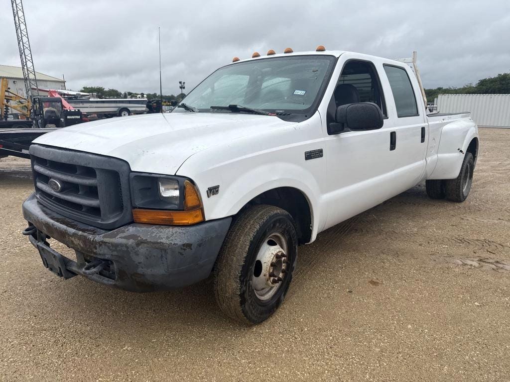 2000 Ford F-350 Equipment Image0