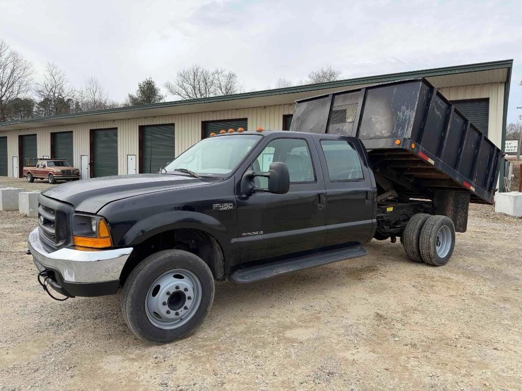 2000 Ford F-450 Equipment Image0