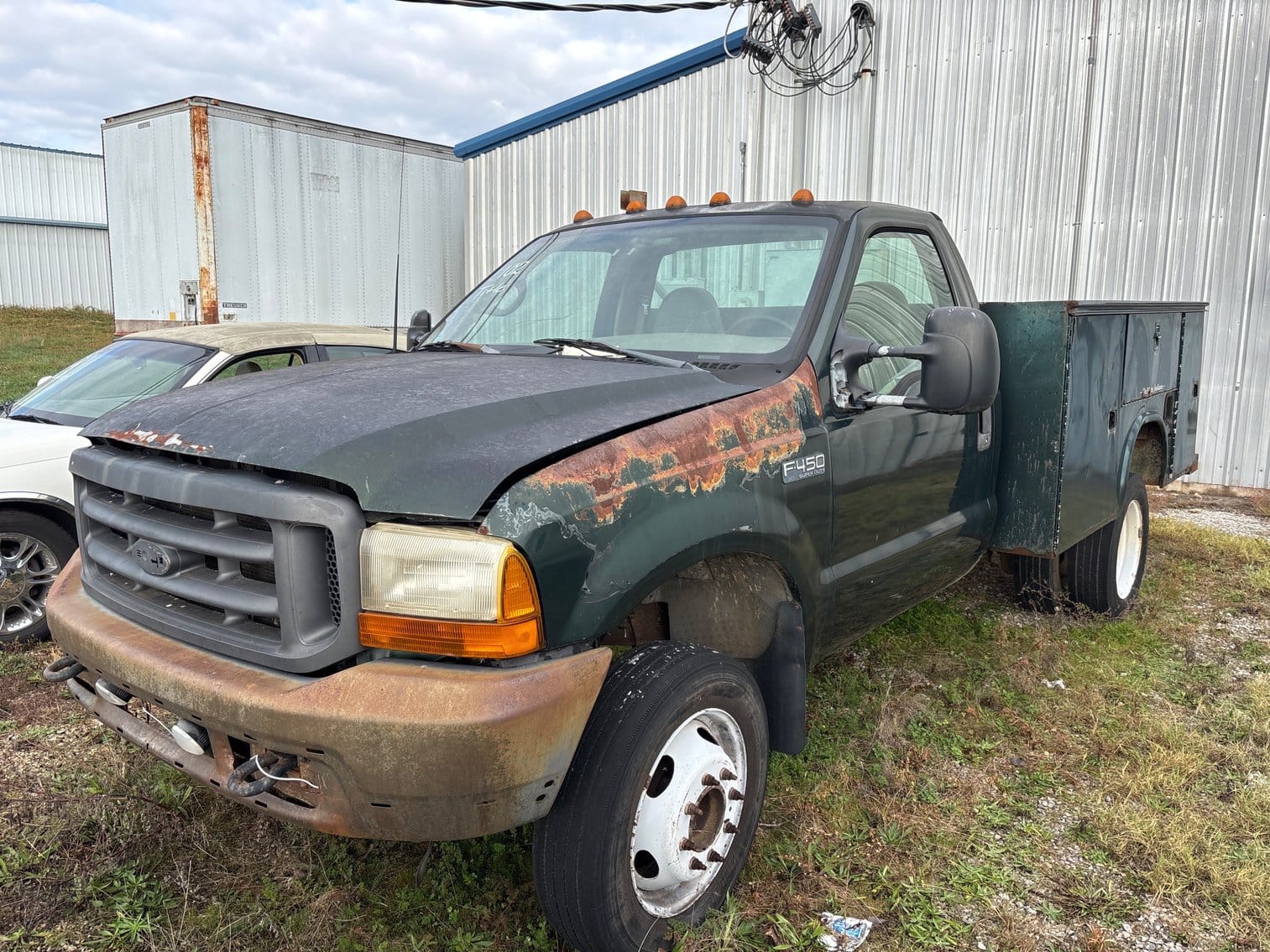 2000 Ford F-450 Equipment Image0