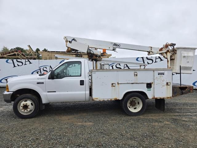 Image of Ford F-450 equipment image 1