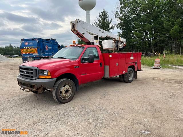 Image of Ford F-450 equipment image 1