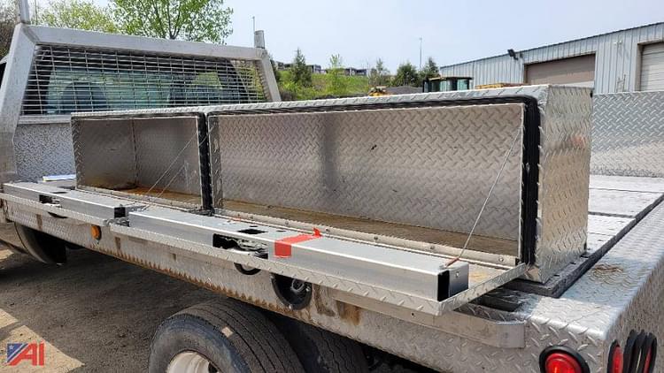 Main image Ford F-550 3
