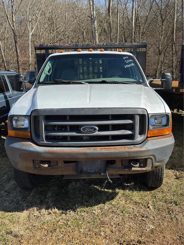 Image of Ford F-550 equipment image 1