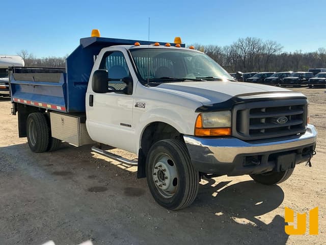 Image of Ford F-550 equipment image 2