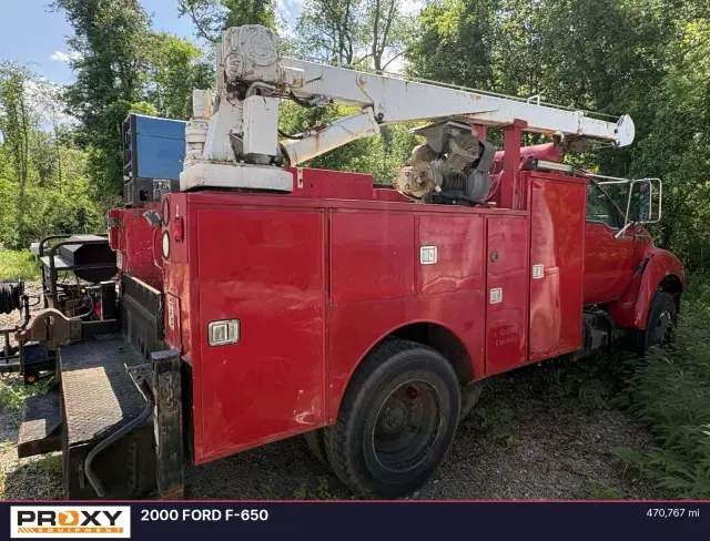 Image of Ford F-650 equipment image 3