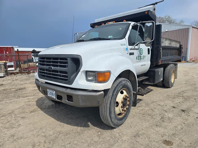Image of Ford F-650 equipment image 1