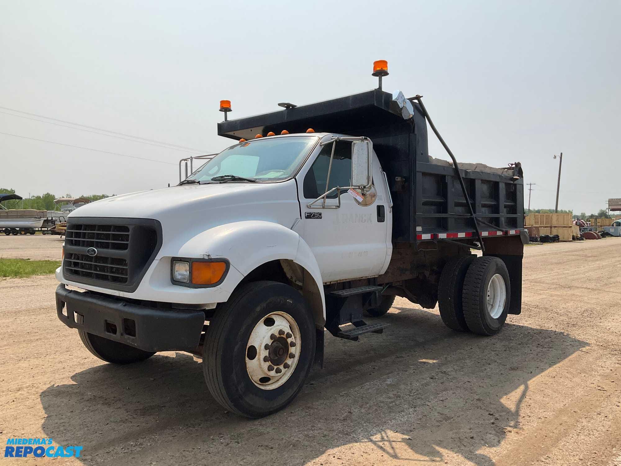 Main image Ford F-750