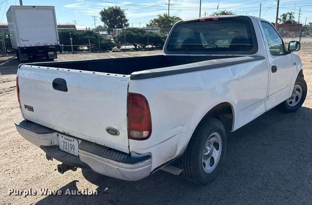 Image of Ford F-150 equipment image 4