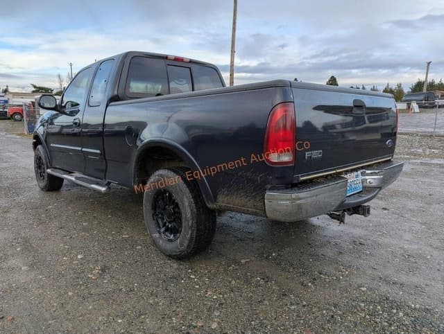 Image of Ford F-150 equipment image 2