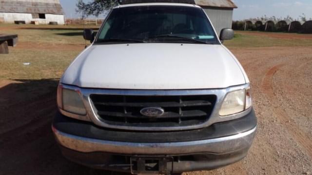 Image of Ford F-150 equipment image 1