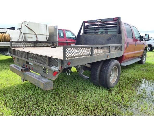 Image of Ford F-150 equipment image 2