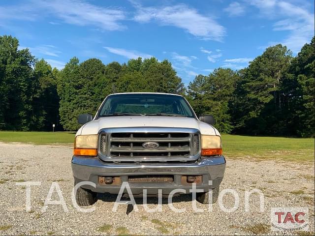 Image of Ford F-250 equipment image 1