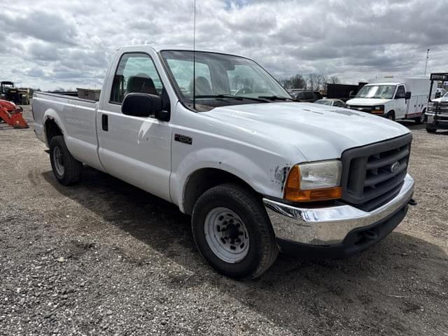 Image of Ford F-250 equipment image 4
