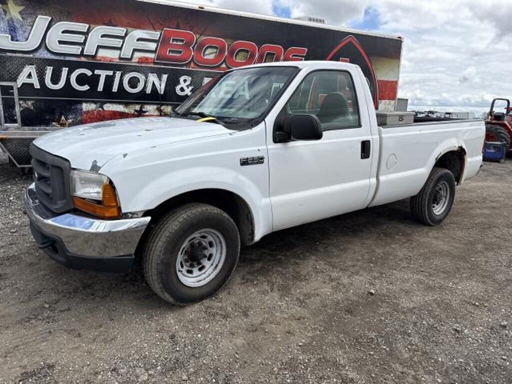 Image of Ford F-250 Primary image
