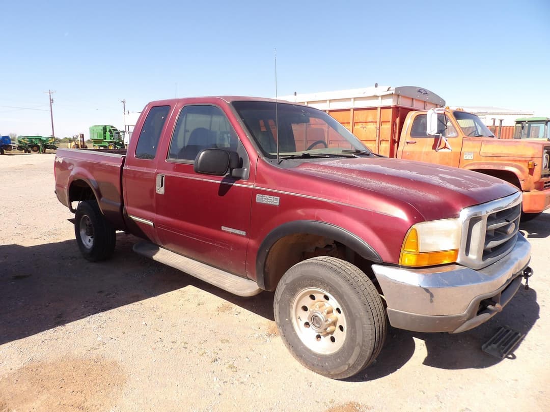 Image of Ford F-250 Primary image
