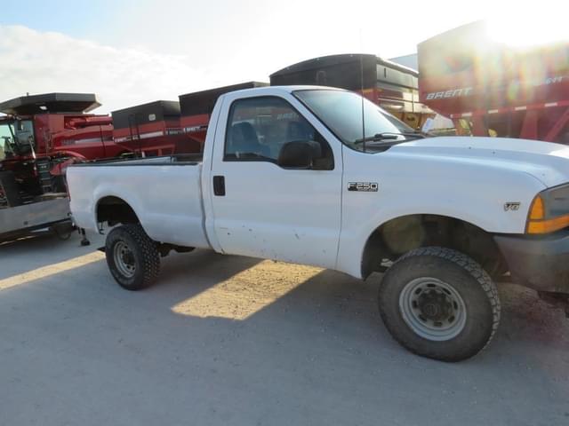 Image of Ford F-250 equipment image 4