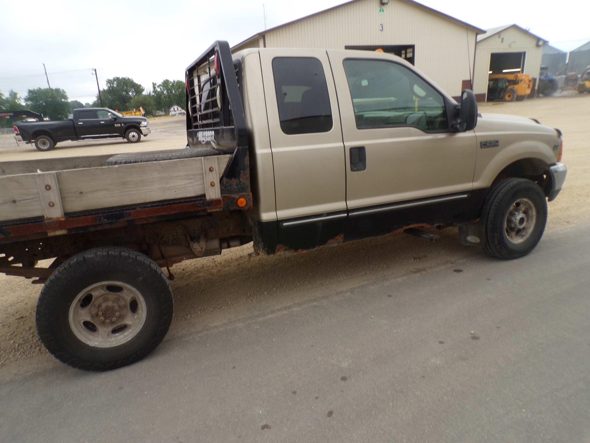 2000 Ford F-250 Equipment Image0