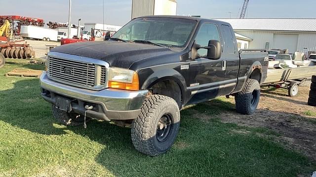 Image of Ford F-250 equipment image 2