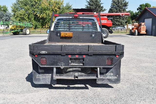 Image of Ford F-250 equipment image 3