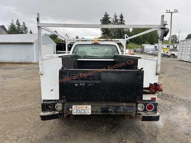 Image of Ford F-250 equipment image 4