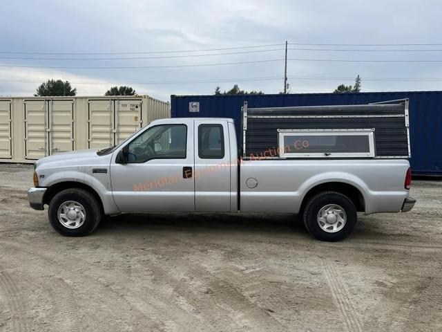 Image of Ford F-250 equipment image 2
