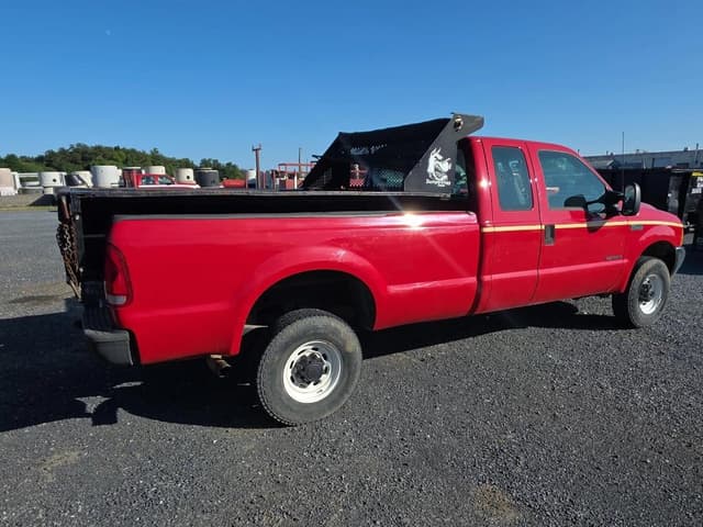 Image of Ford F-250 equipment image 4