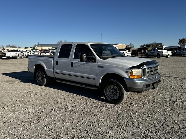 Image of Ford F-250 equipment image 1