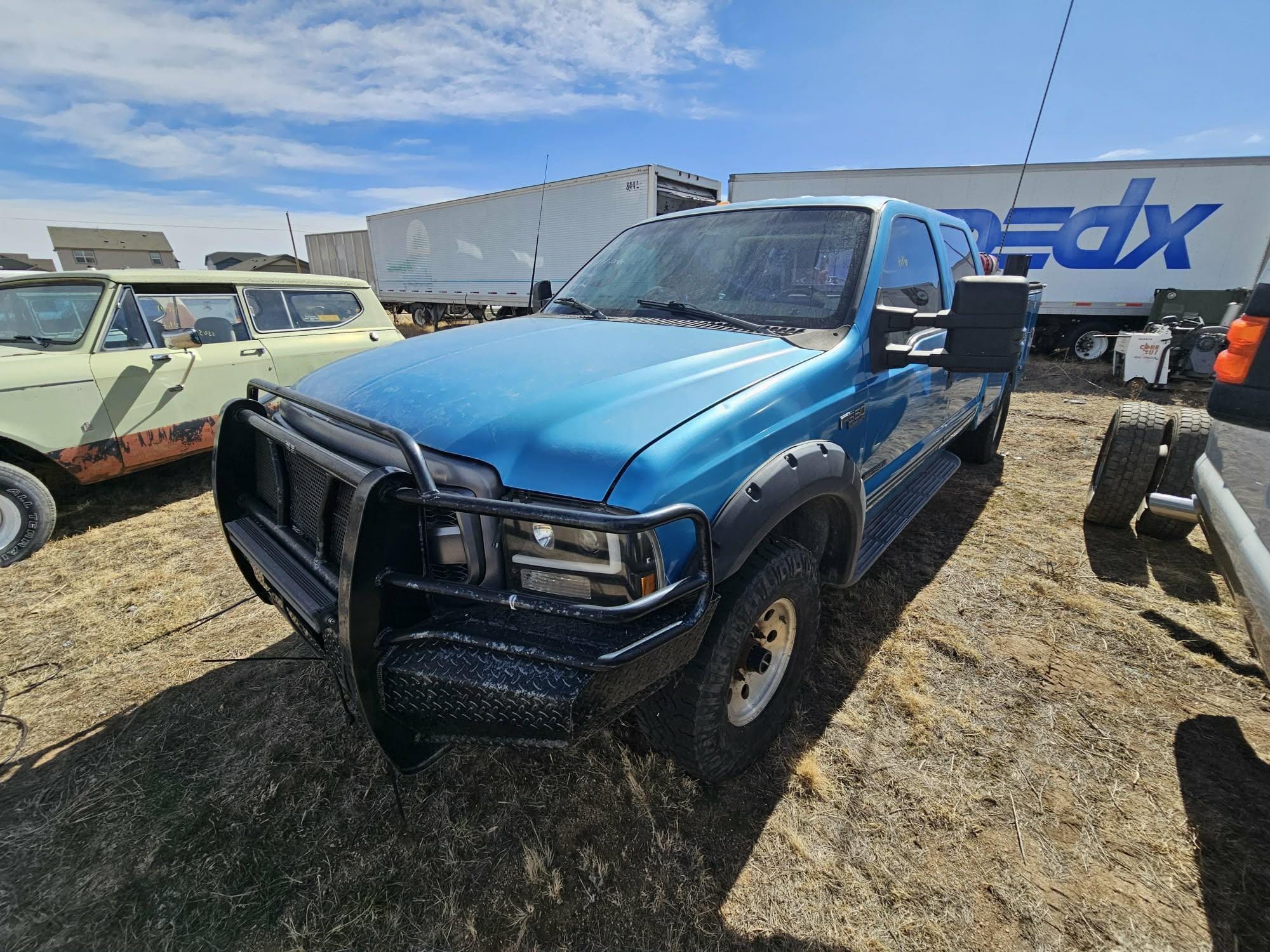 2000 Ford F-350 Equipment Image0
