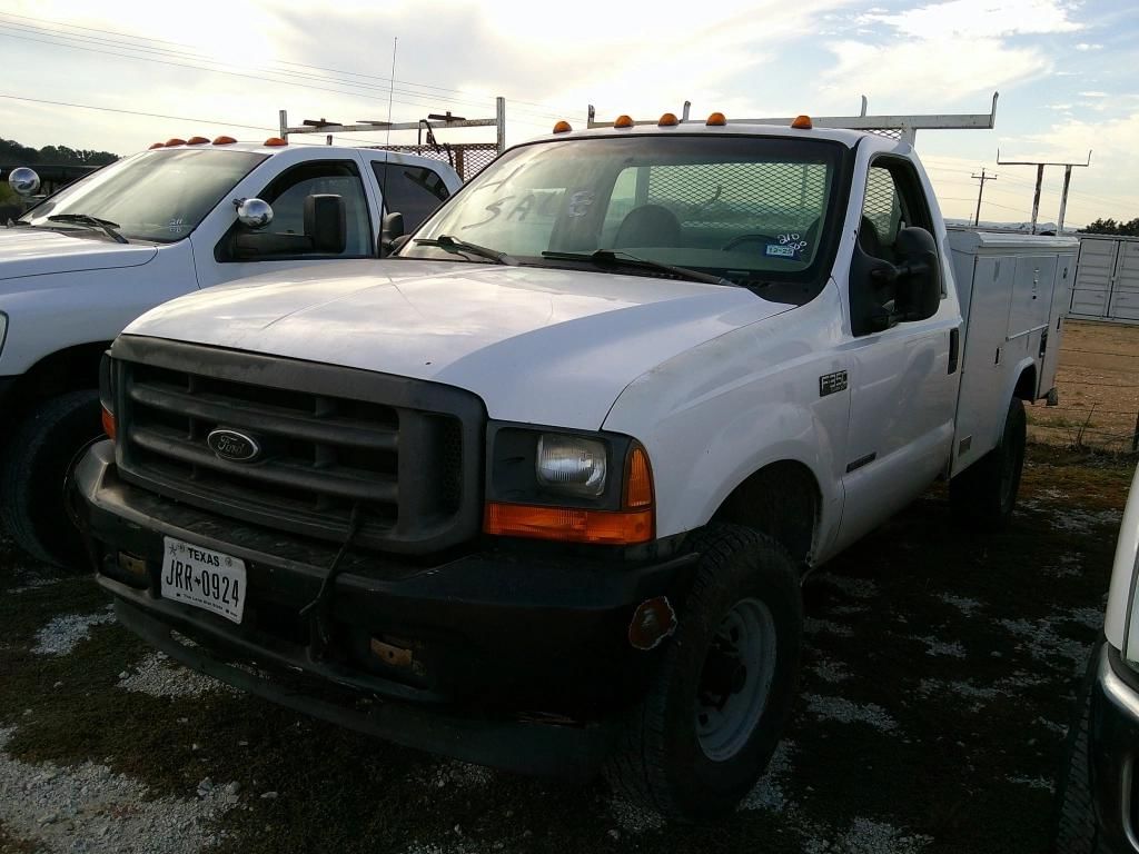 2000 Ford F-350 Equipment Image0