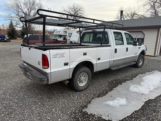 Image of Ford F-350 equipment image 4