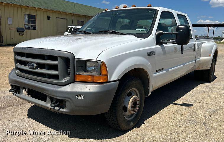 Image of Ford F-350 Primary image