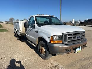 2000 Ford F-350 Equipment Image0