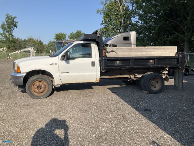 Image of Ford F-450 equipment image 1