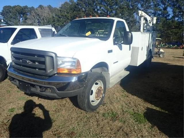 Image of Ford F-450 equipment image 1