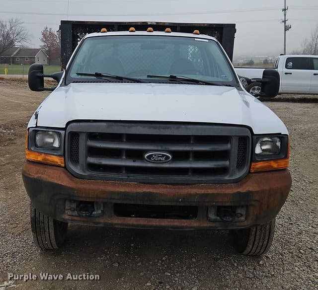 Image of Ford F-450 equipment image 1