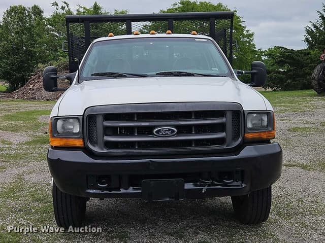 Image of Ford F-450 equipment image 1
