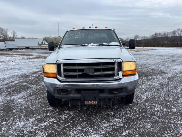 Image of Ford F-450 equipment image 1