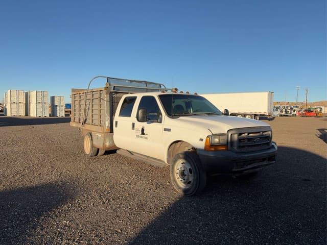 Image of Ford F-550 equipment image 2