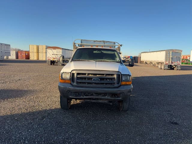 Image of Ford F-550 equipment image 1