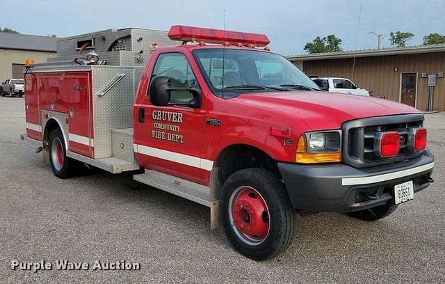 Image of Ford F-550 equipment image 2