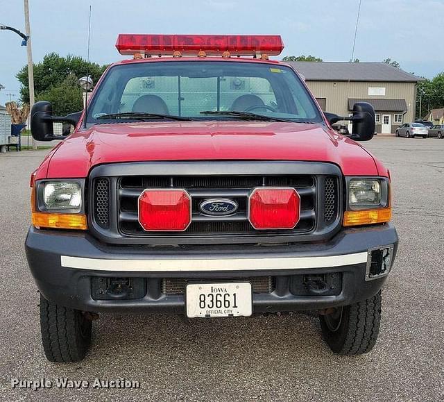 Image of Ford F-550 equipment image 1