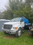 2000 Ford F650 Image