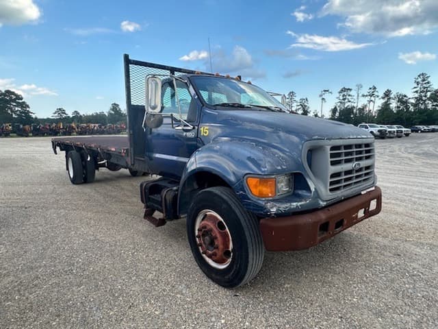 Image of Ford F-650 equipment image 1
