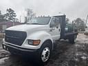 2000 Ford F-650 Image