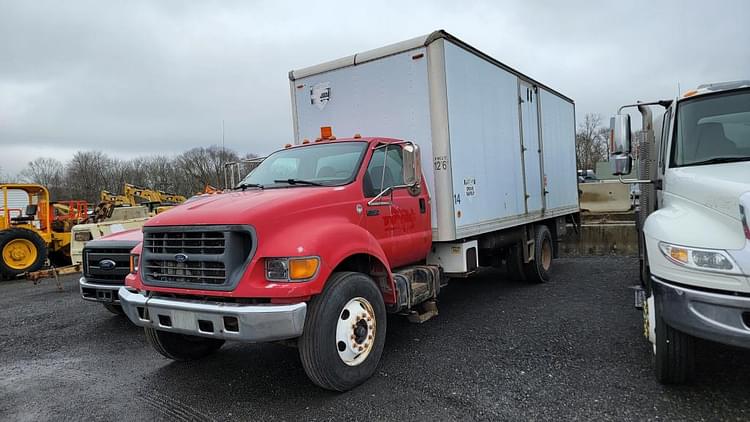 SOLD - 2000 Ford F-750 Other Equipment Trucks | Tractor Zoom